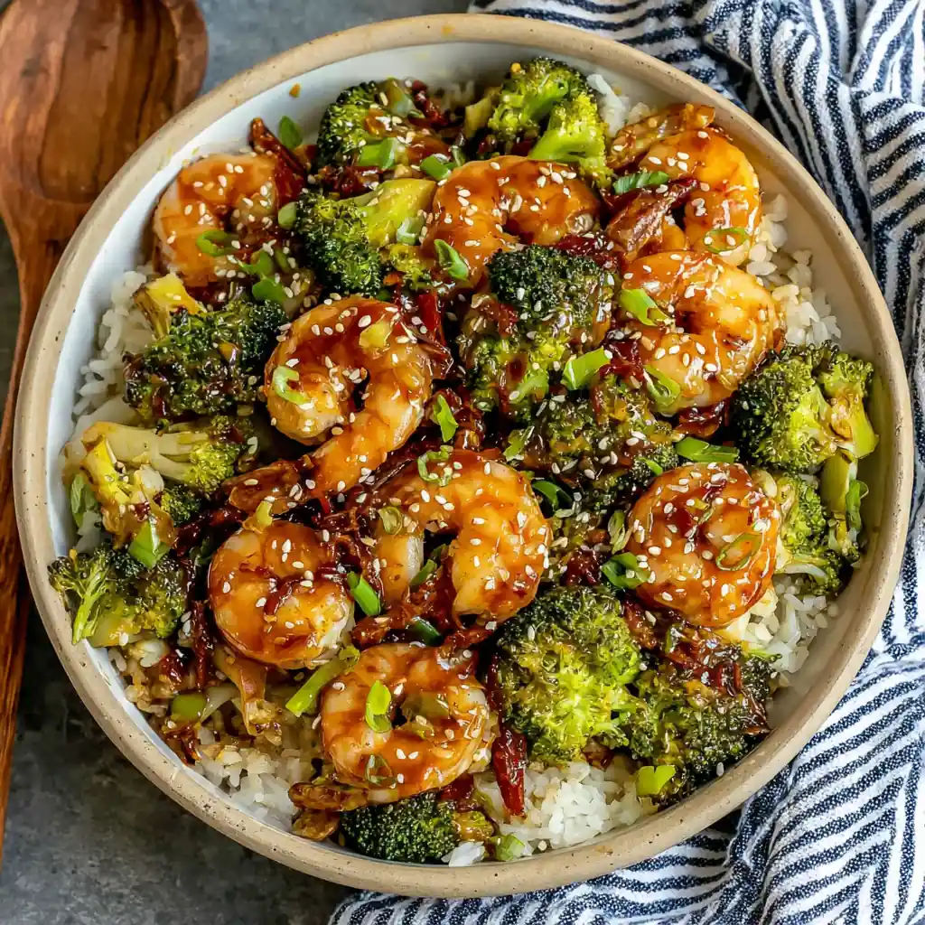 Honey Garlic Shrimp Bowls: Easy Seafood Bowl for a Quick Dinner 4 Honey Garlic Shrimp Bowls