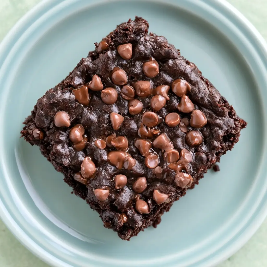 Paleo Chocolate Chip Zucchini Cake That Tastes Rich and Moist 4 Paleo Chocolate Chip Zucchini Cake